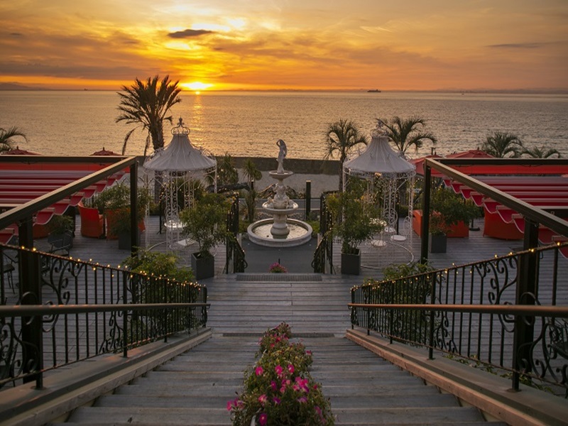 オーシャンテラス